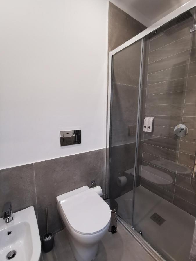 Dagnino House - Luxury Apartment In The Center Of パレルモ エクステリア 写真