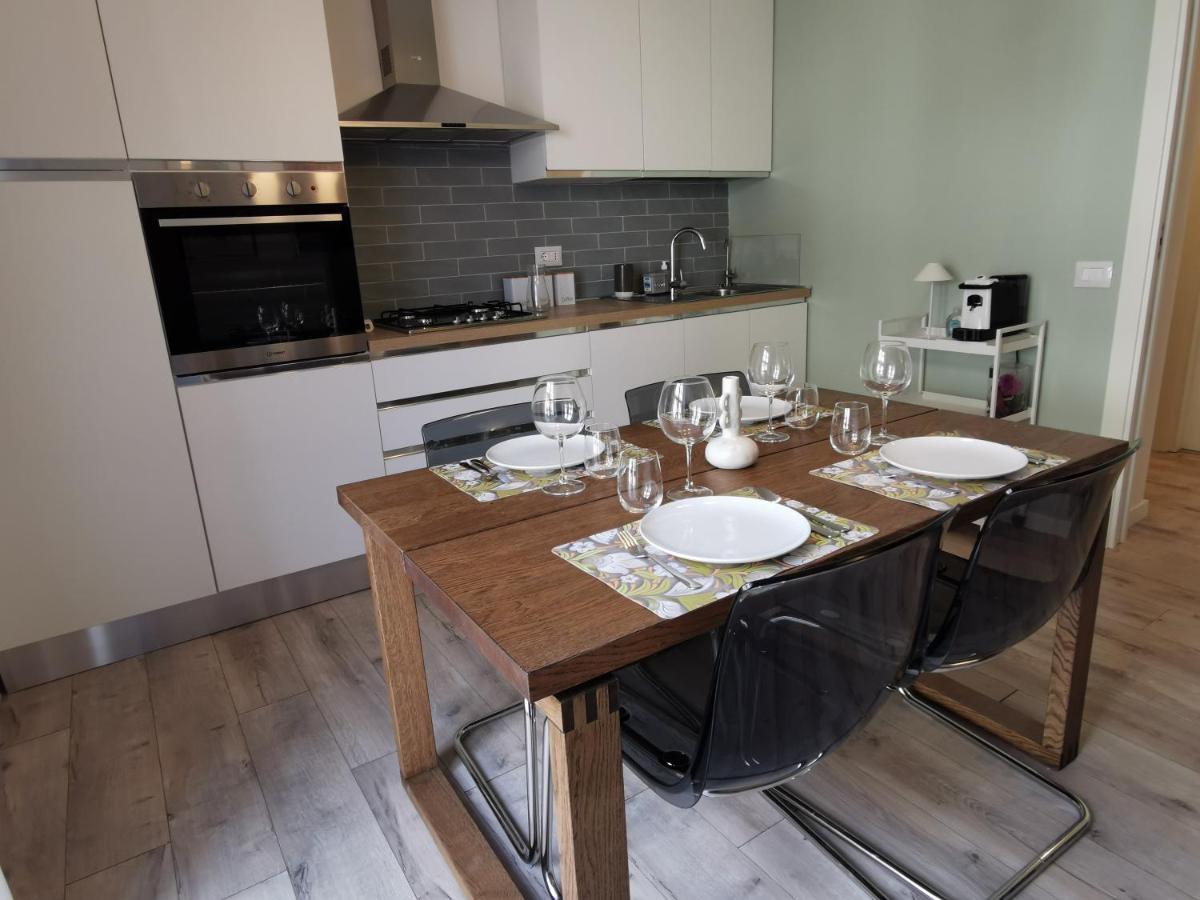 Dagnino House - Luxury Apartment In The Center Of パレルモ エクステリア 写真