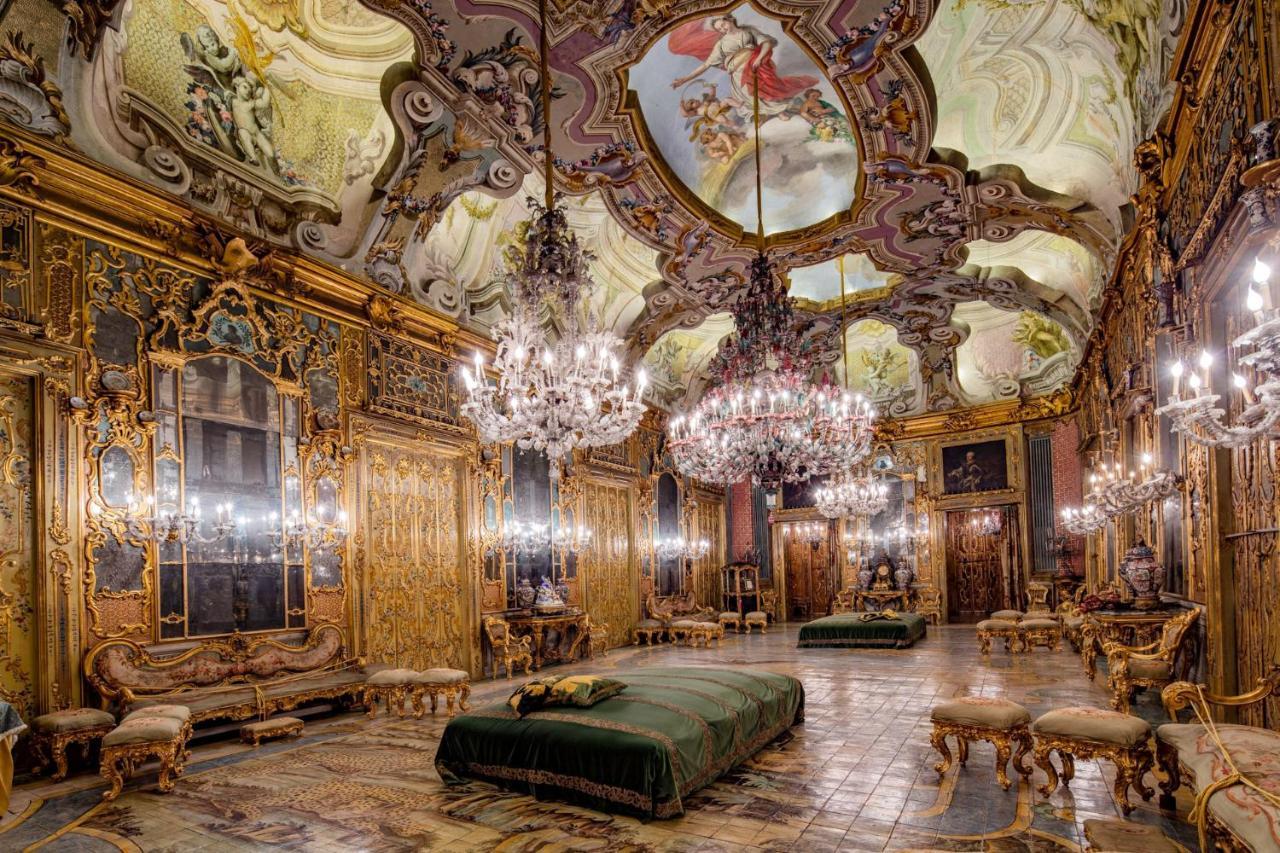 Dagnino House - Luxury Apartment In The Center Of パレルモ エクステリア 写真